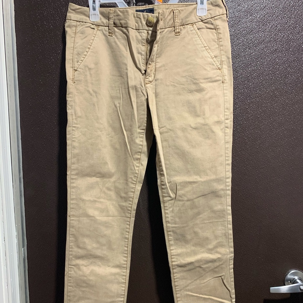 Khaki jeans